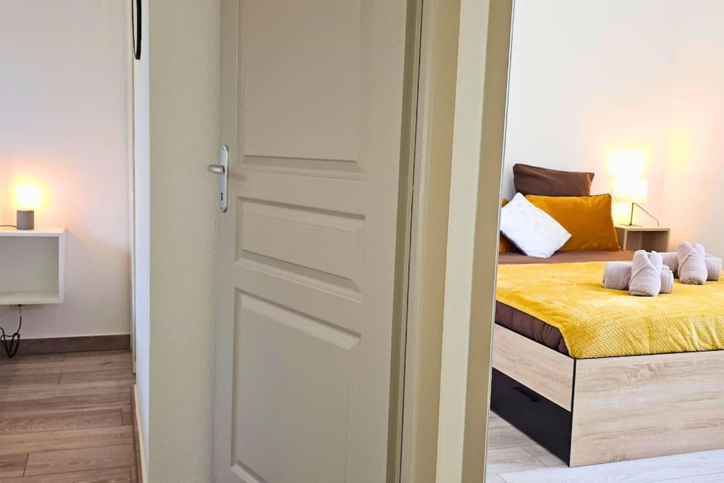 Apartament L'Orchidee, Proche De La Gare Avec Clim Et Terrasse Narbona Zewnętrze zdjęcie