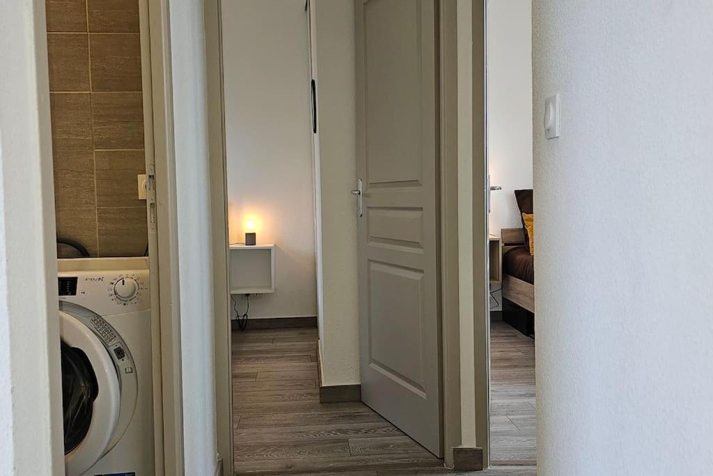 Apartament L'Orchidee, Proche De La Gare Avec Clim Et Terrasse Narbona Zewnętrze zdjęcie